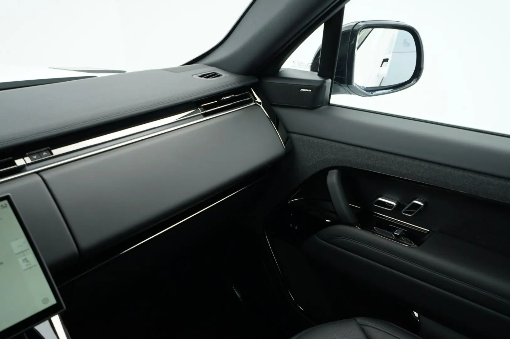 Range Rover Sport  D250 SE AHK Pano