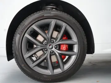 Range Rover Sport  D250 SE AHK Pano