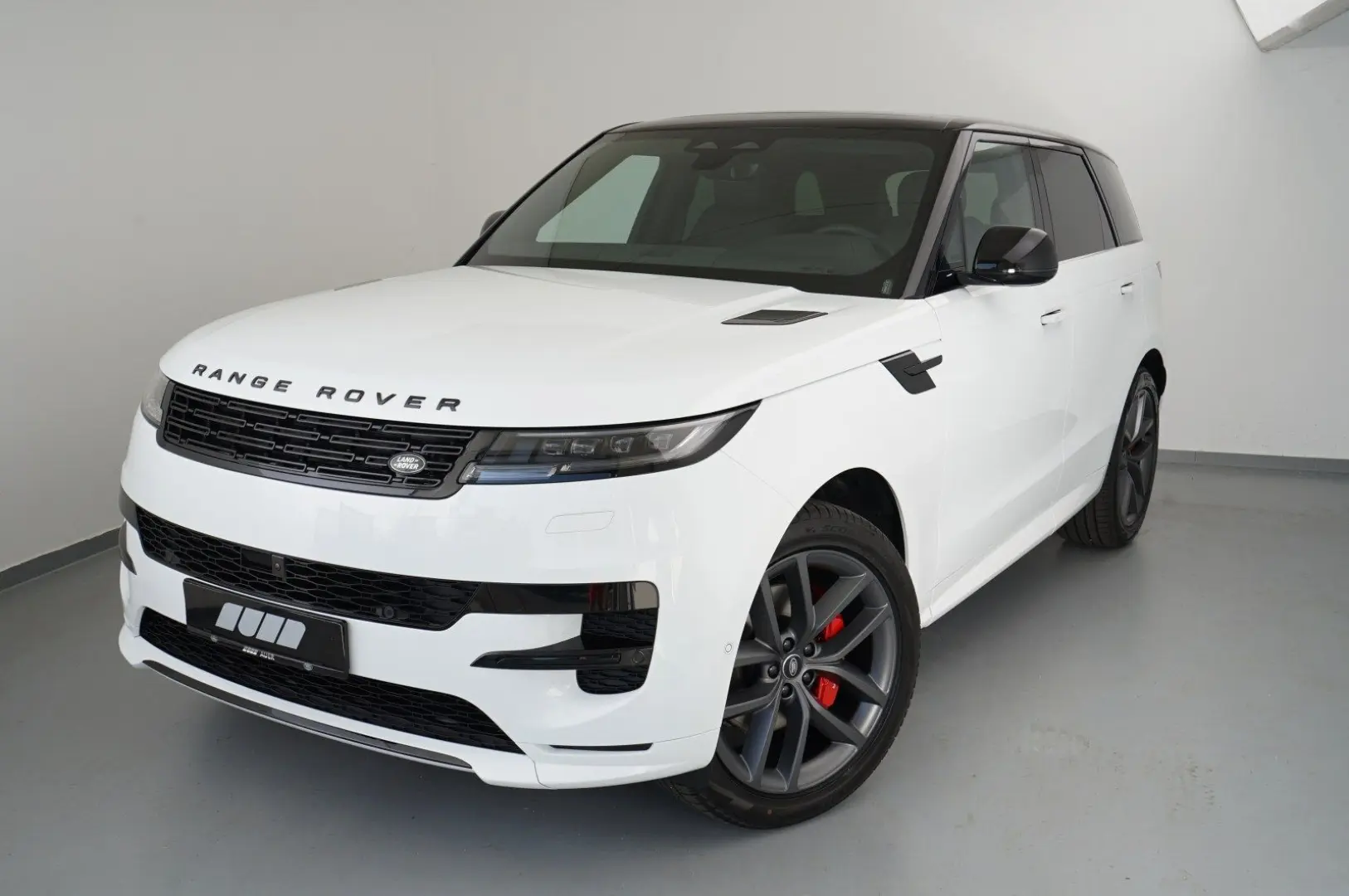Range Rover Sport  D250 SE AHK Pano