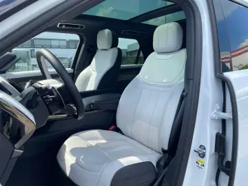 RANGE ROVER SPORT DYNAMIC HSE 3.0TD+AHK+PANO+StH