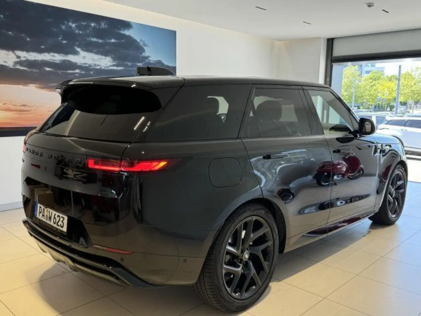 Range Rover Sport D300 Dynamic SE Black Pack LED