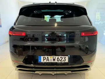Range Rover Sport D300 Dynamic SE Black Pack LED
