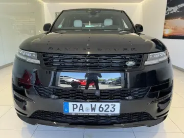Range Rover Sport D300 Dynamic SE Black Pack LED