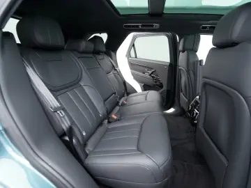 Range Rover Sport D250 Dynamic SE AHK Pano
