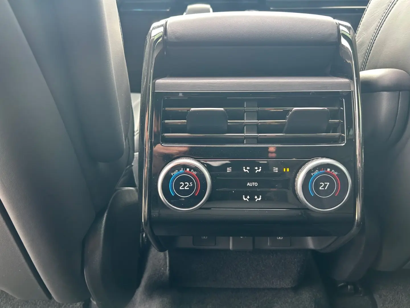 Range Rover Sport Autobiography -HUD-Massage-23Z