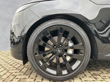 Range Rover Sport D300 SE 23