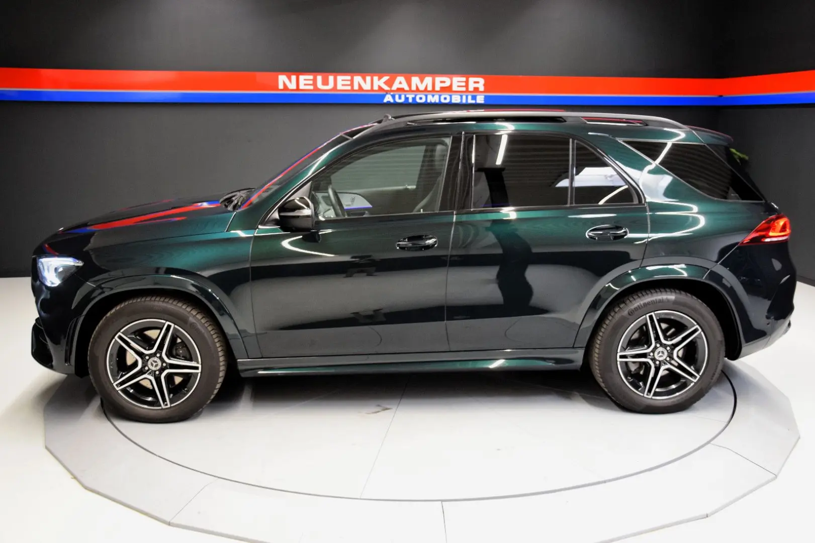 GLE 400d 4Matic AMG Pano ACC Burmester AHK Night