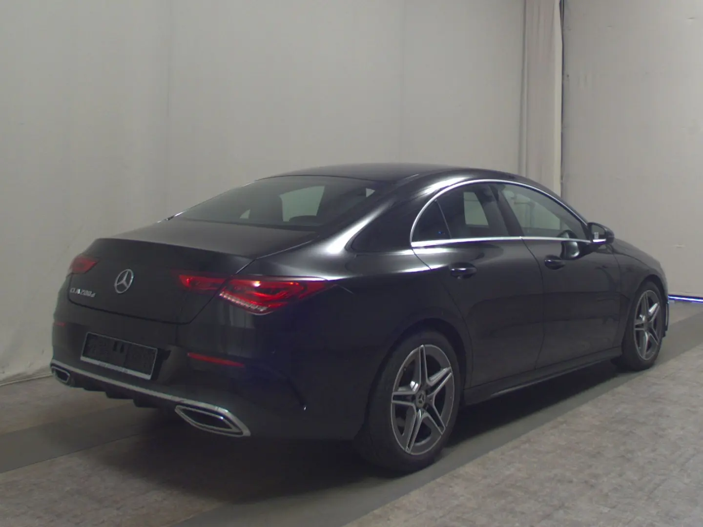 CLA 200 d AMG-Line Navi LED RfK Distronic+