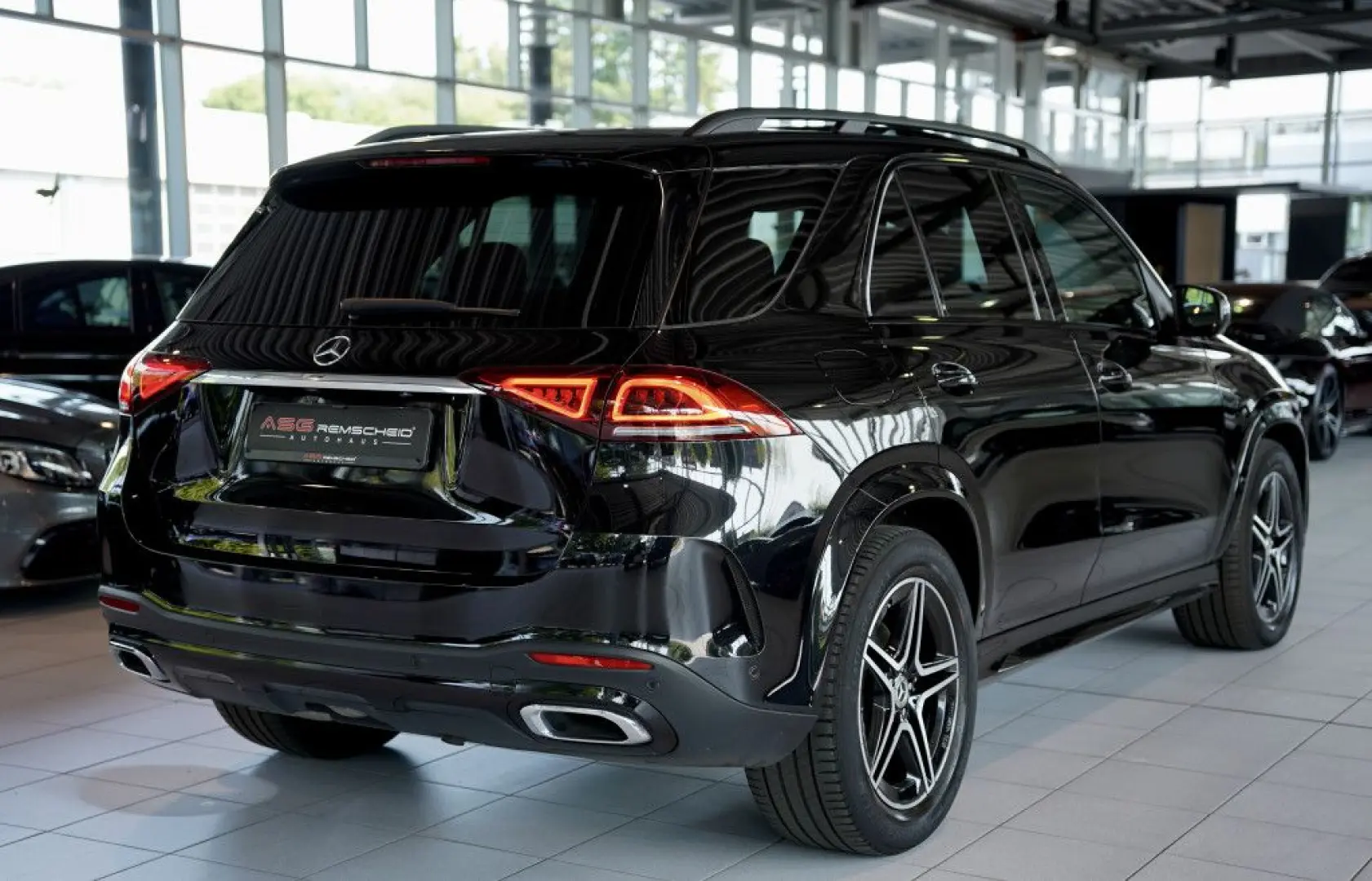 GLE 350 d 4M AMG Line 1.H *Pano*Wide*Distr*AHK