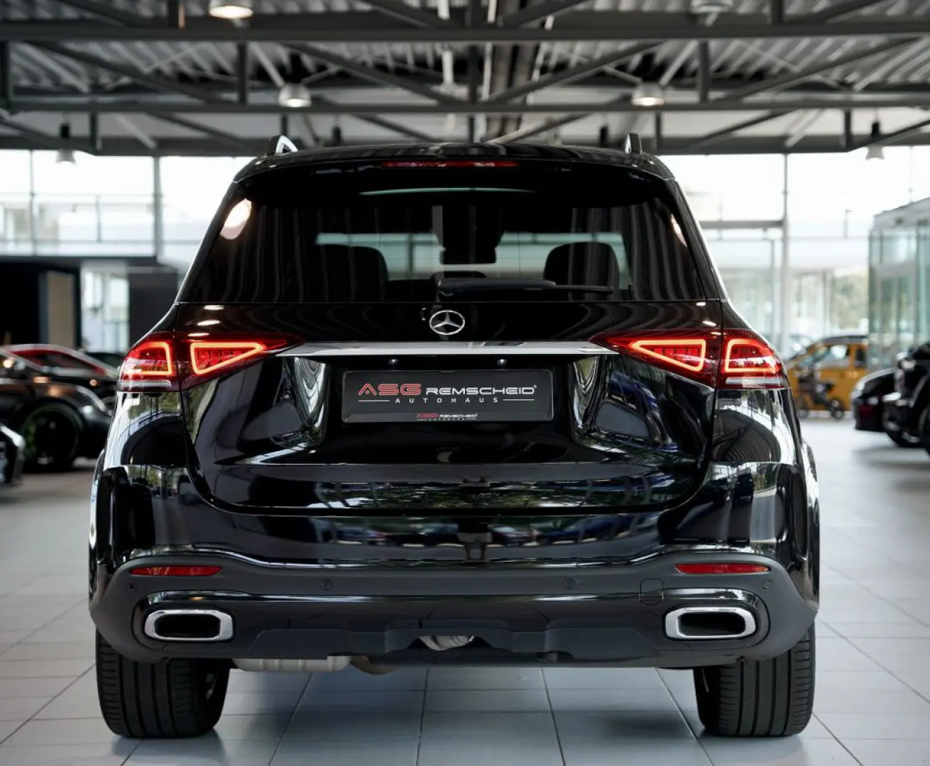 GLE 350 d 4M AMG Line 1.H *Pano*Wide*Distr*AHK