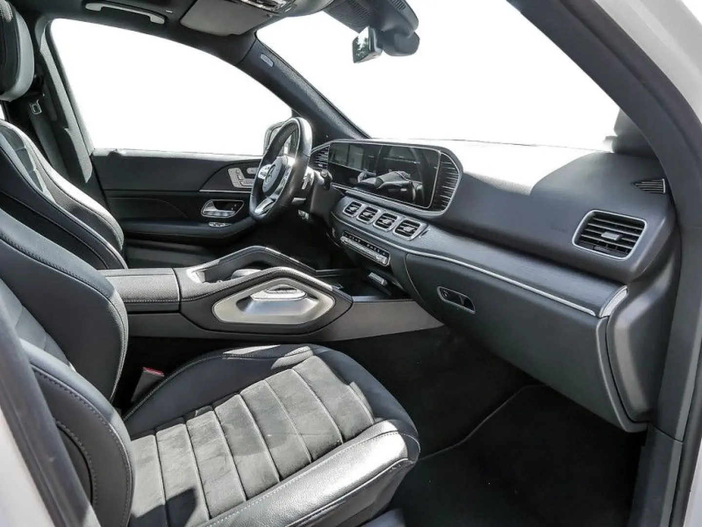 GLE 450 4M BURM AMG NIGHT DISTR AIRMATIC PANO