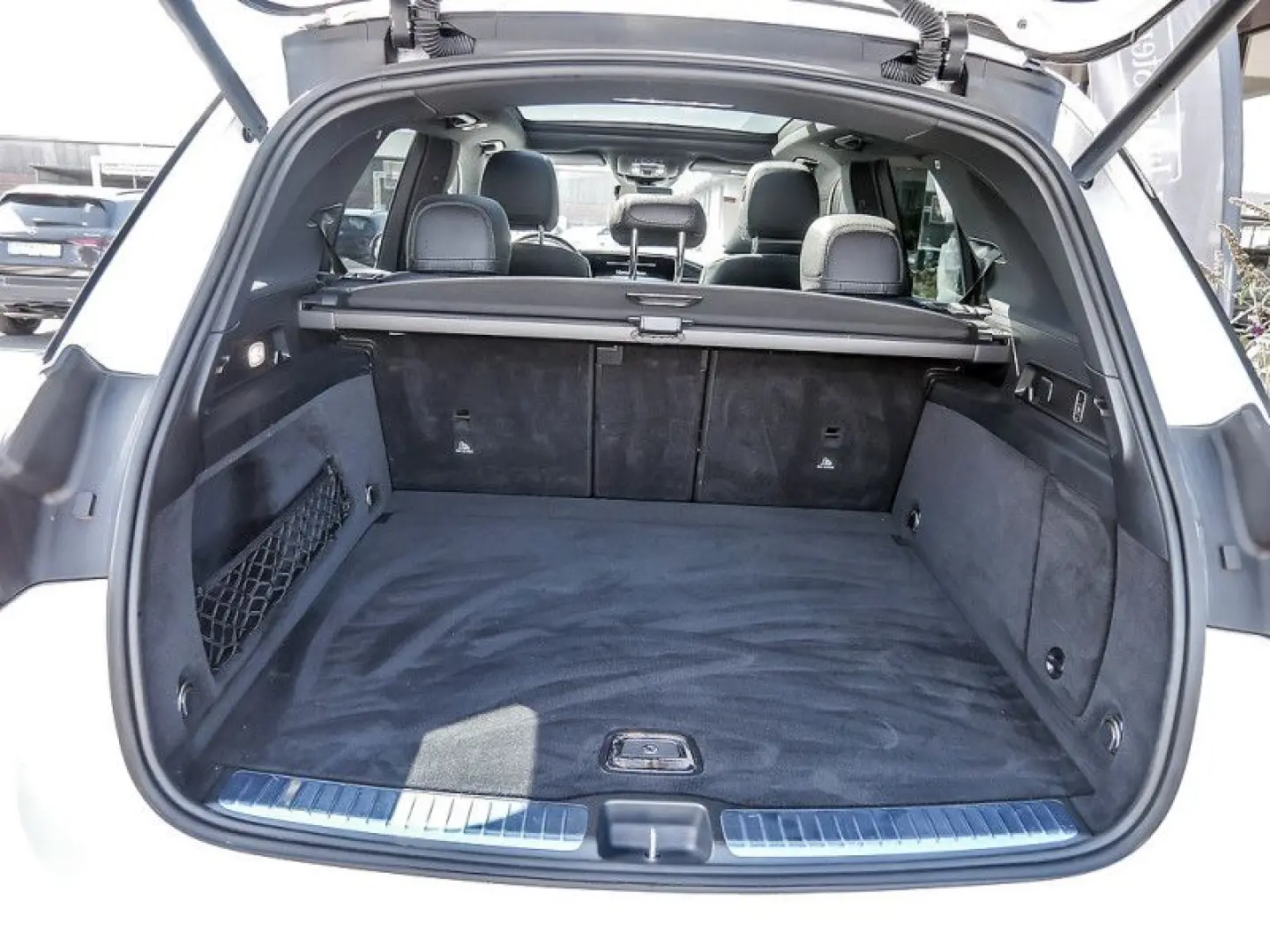 GLE 450 4M BURM AMG NIGHT DISTR AIRMATIC PANO