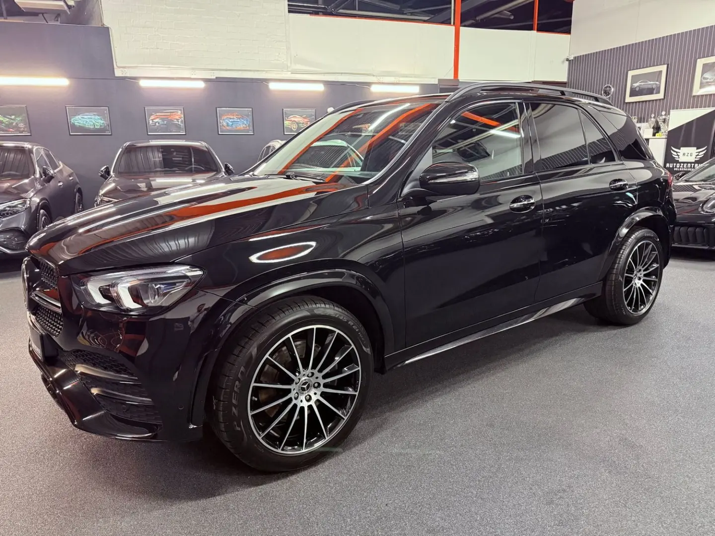 GLE 400 d 4M AMG DISTR/PANO/BURMEST/360°/AHK/KEY