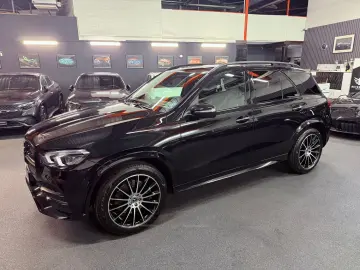 GLE 400 d 4M AMG DISTR/PANO/BURMEST/360°/AHK/KEY