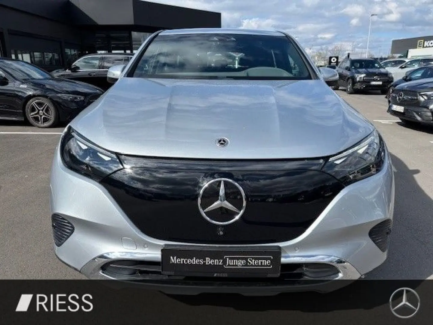 EQE 500 SUV 4M Electric Art Distr Pano Hyper 360