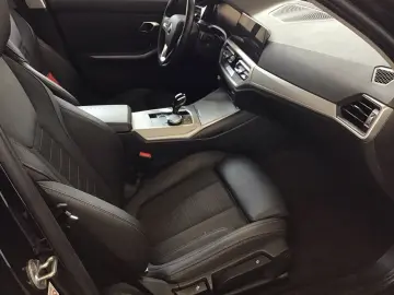 330i Limousine LiveCockpitProf PDC Driv.Assist