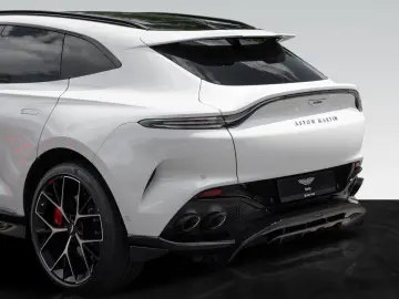 DBX707 | Facelift MY25 |