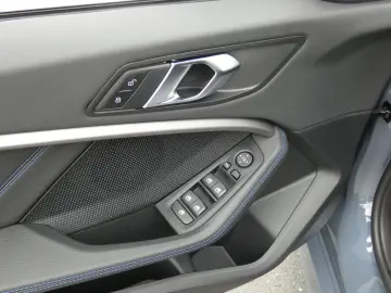118i Hatch M Sport HiFi DAB LED WLAN Pano.Dach