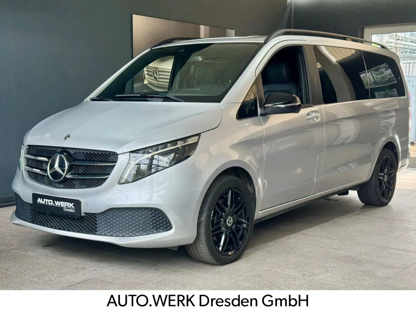 V 300 4M L EDITION*STANDH*AHK*KAMERA*TISCH*LED