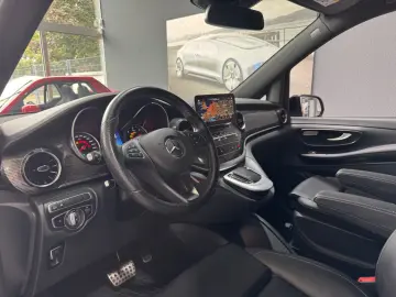 V 300 4M L EDITION*STANDH*AHK*KAMERA*TISCH*LED