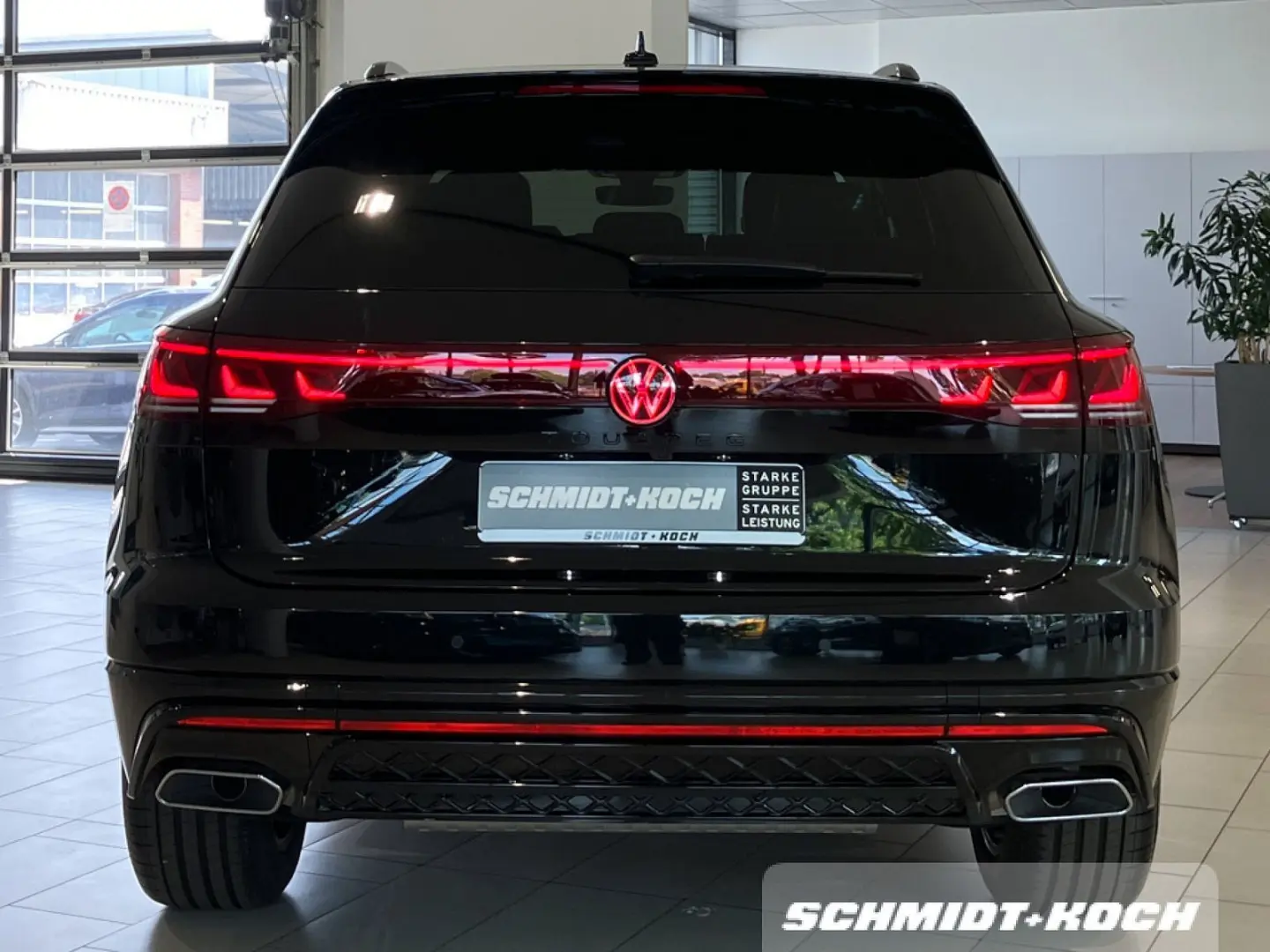 Touareg 3.0 V6 TDI R-Line 4M AT STANDHZ LEDER
