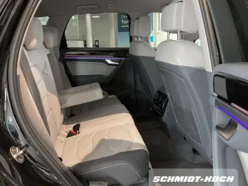 Touareg 3.0 V6 TDI R-Line 4M AT STANDHZ LEDER