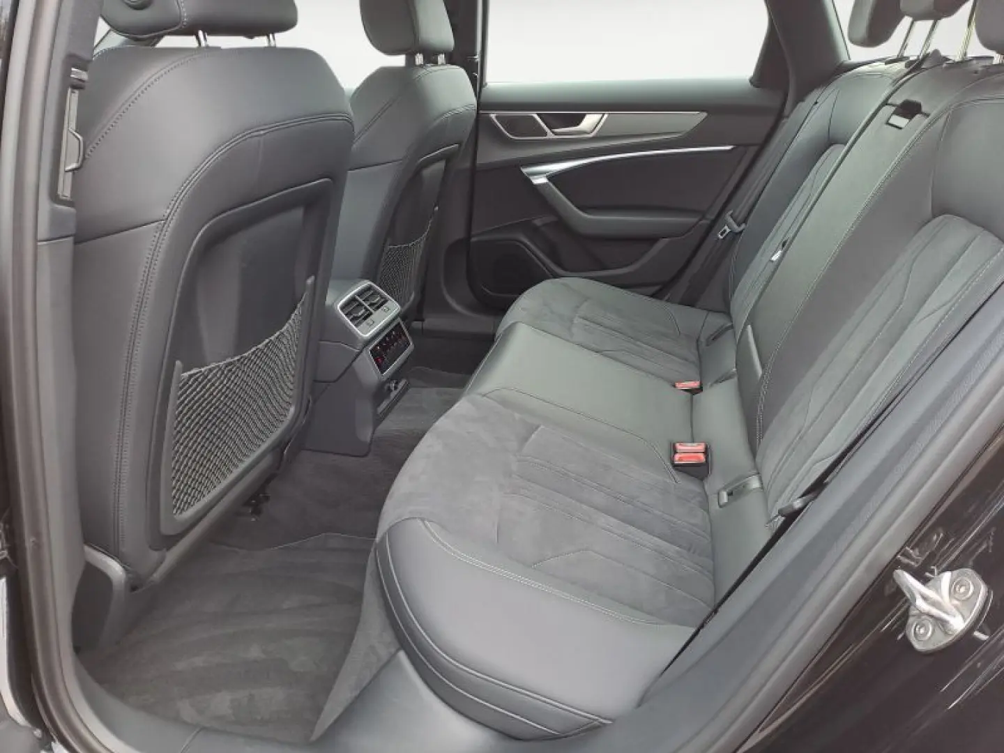 A6 Avant 40 TDI quattro S-Line Pano Keyless Matr