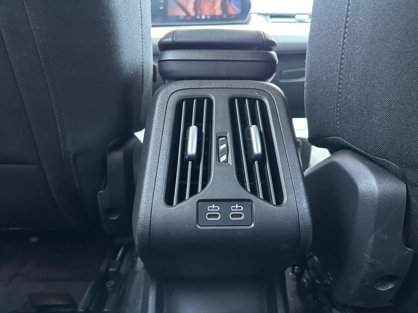 BMW X1 sDrive18d AT 2023