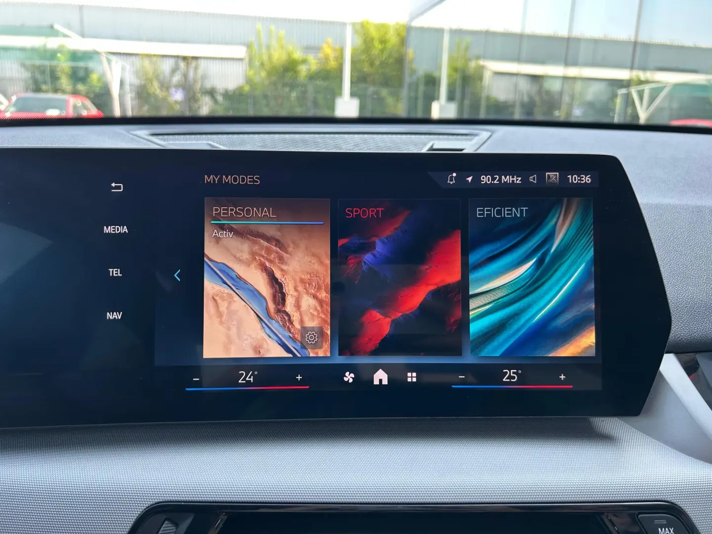 BMW X1 sDrive18d AT 2023