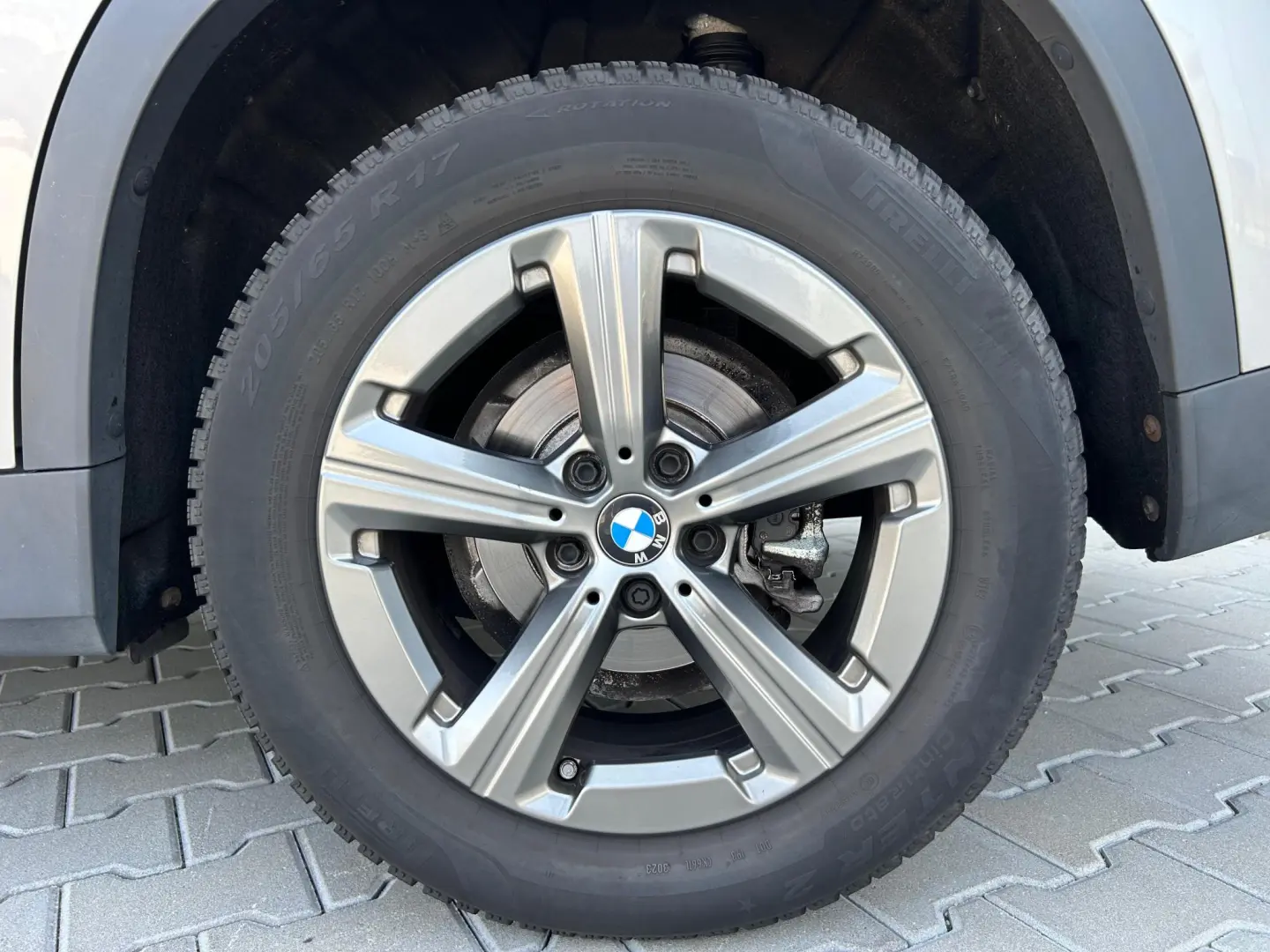 BMW X1 sDrive18d AT 2023