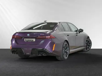 M5 Limousine *Daytonaviolett*|MDriver'sPackage