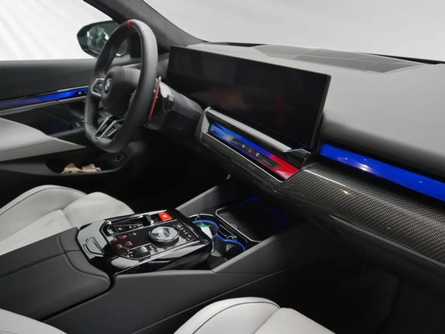 M5 Limousine *Daytonaviolett*|MDriver'sPackage
