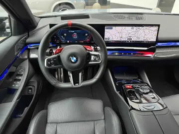 M5 Limousine DA Prof PA Prof B&W 22