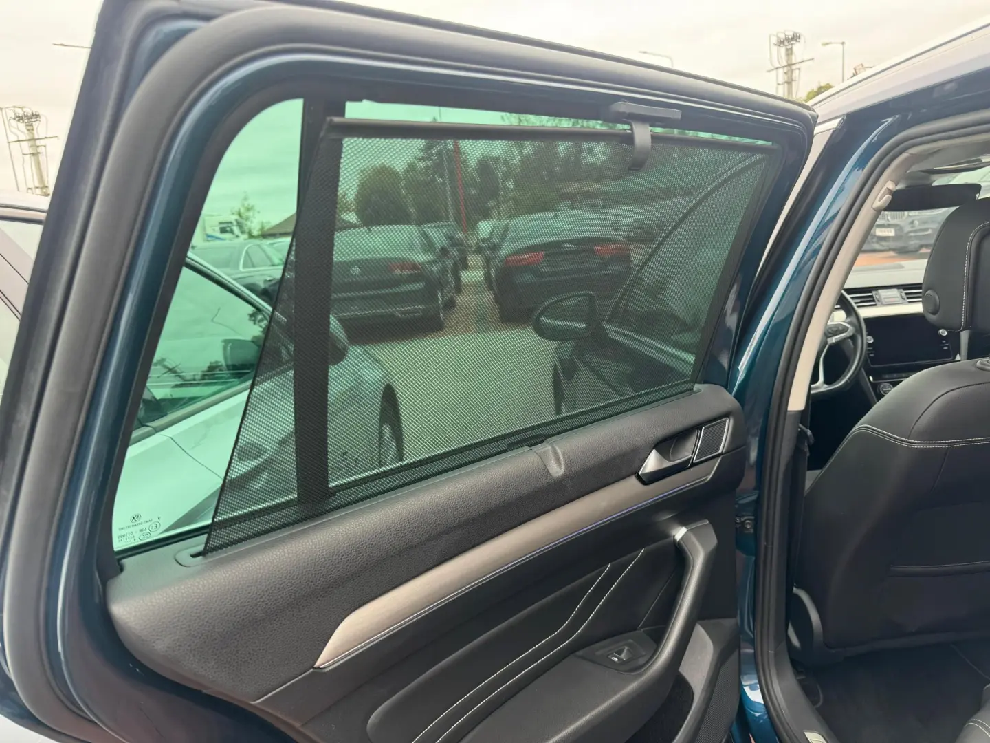 Volkswagen Passat Variant 1.6 TDI SCR DSG Business 2019