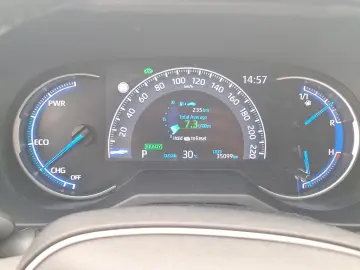 RAV4 - 35.000 KM - Garantie 10 ani