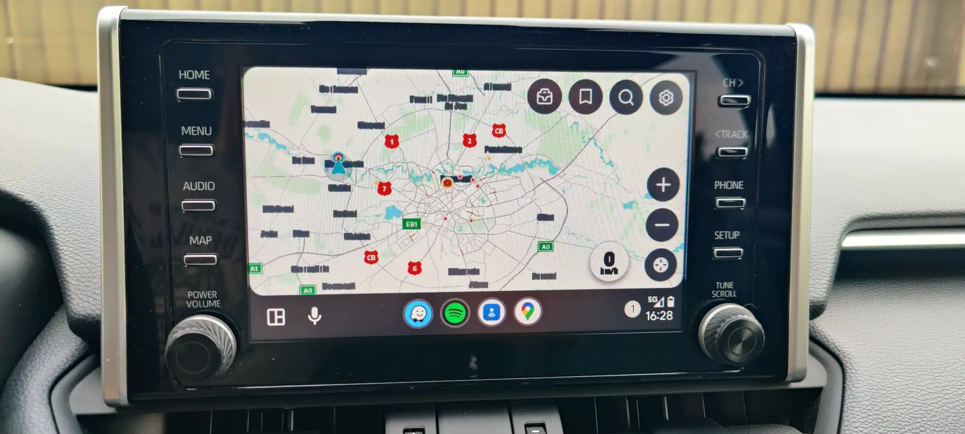 RAV4 - 35.000 KM - Garantie 10 ani