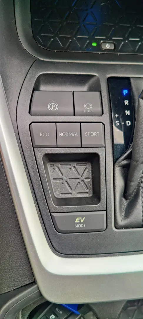 RAV4 - 35.000 KM - Garantie 10 ani