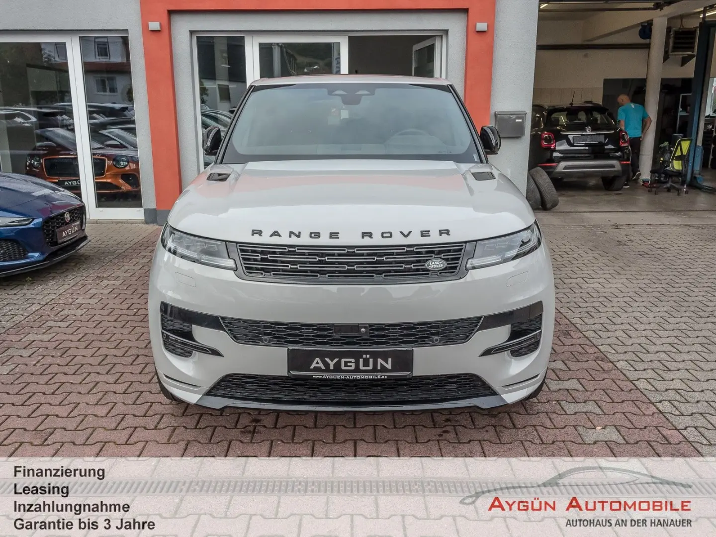 Range Rover Sport P460e Dynamic SE*Pano*AHK*22