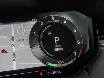 Range Rover Autobiography Hybrid P510e EU6d Park