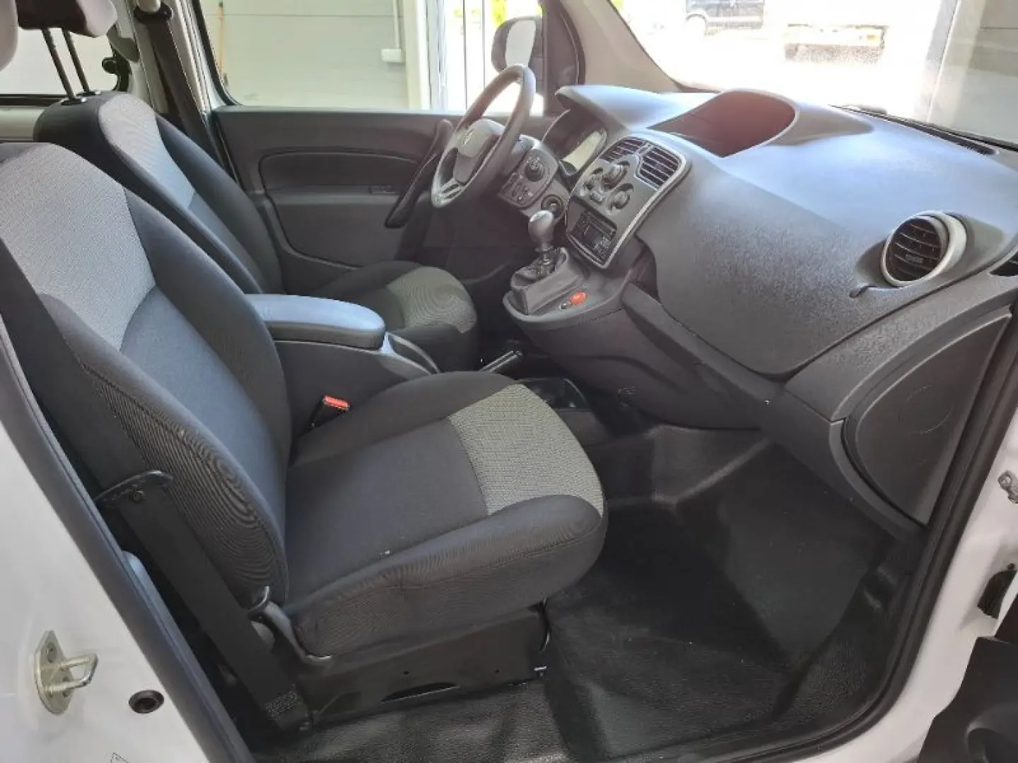RENAULT KANGOO 1.5 Blue dCi 95HP Zen