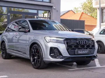 Audi Q7 S-Line 50TDI Quattro 5 seats