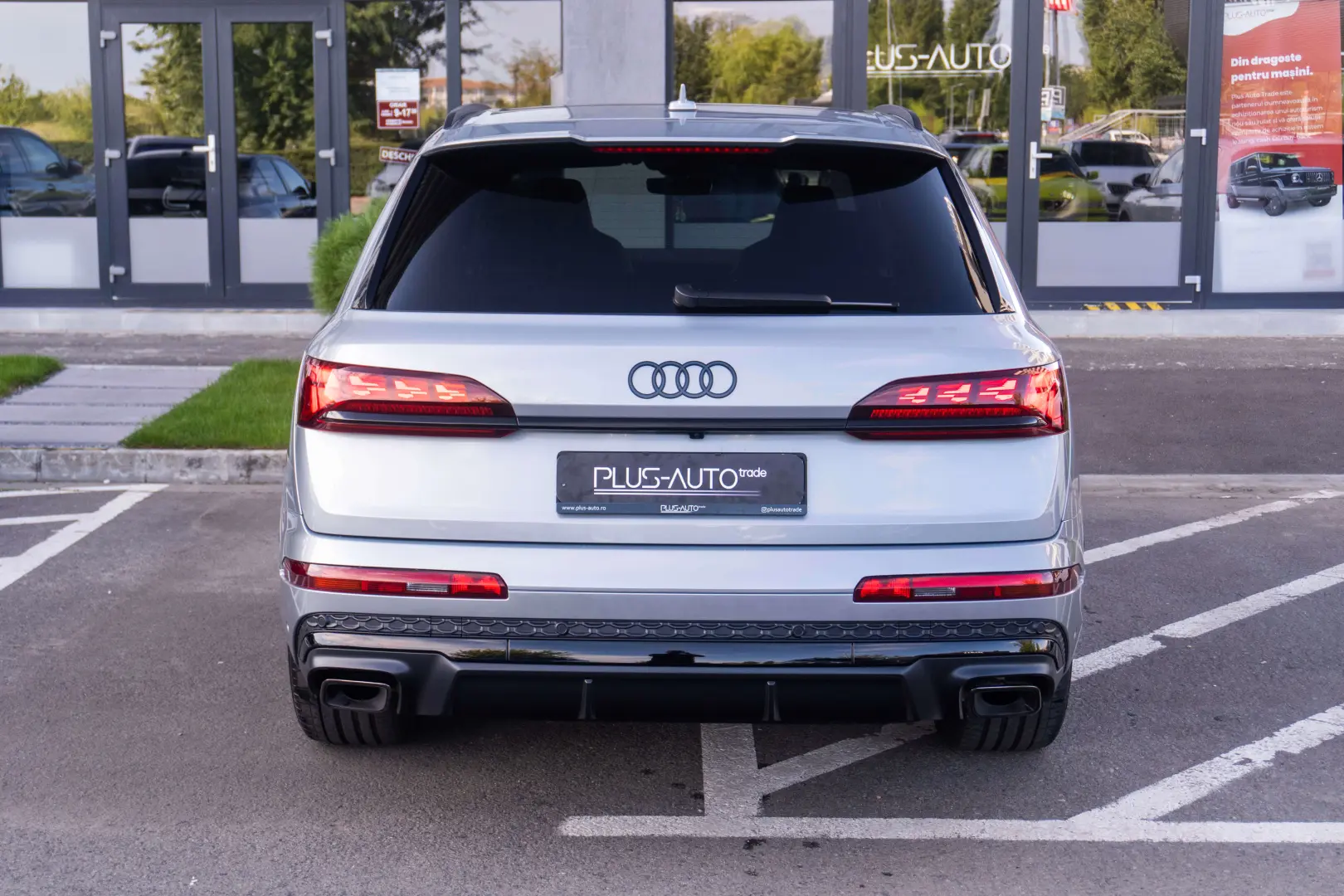 Audi Q7 S-Line 50TDI Quattro 5 seats