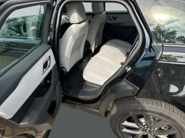 Range Rover Velar P250 R-Dynamic SE *Pano *Headu