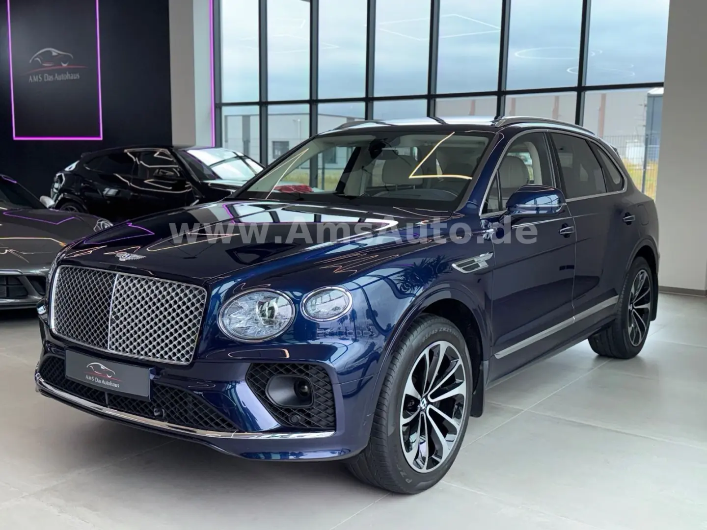 Bentayga 3.0 Hybrid 4WD  Panorama HUD