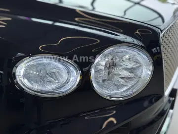 Bentayga 3.0 Hybrid 4WD  Panorama HUD