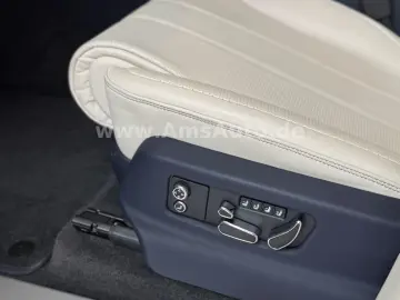 Bentayga 3.0 Hybrid 4WD  Panorama HUD