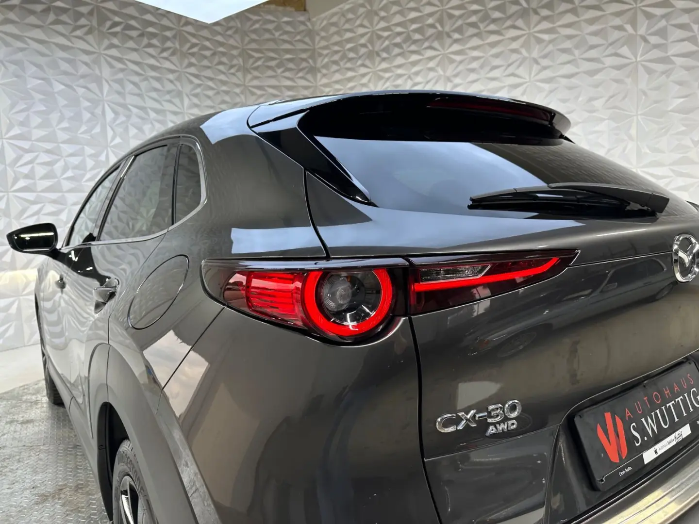 Mazda CX-30 Selection 2.0 HYBRID AWD+LED+BOSE+HEAD UP+