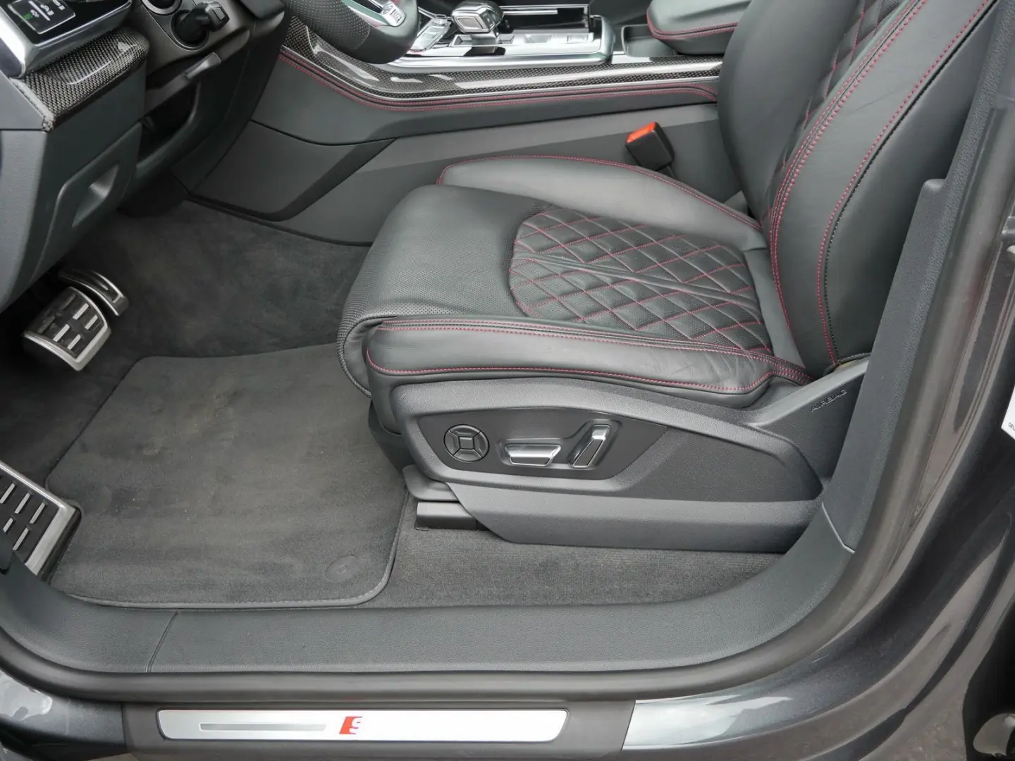 Audi SQ8 competition+*Pano*B&O*HuD*Air