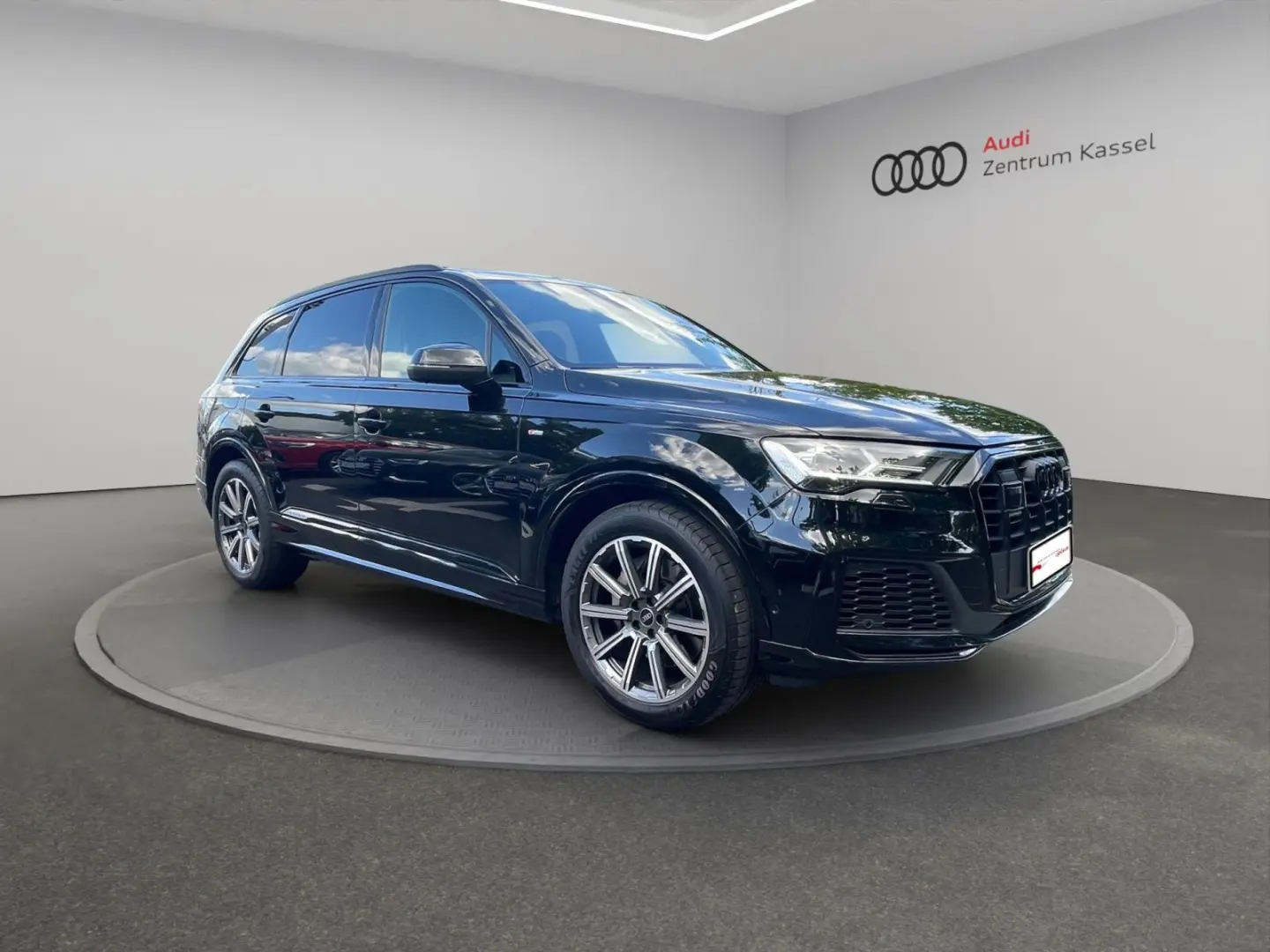 Audi Q7 55 TFSI qu. S line LED Pano HuD 360° CarPlay