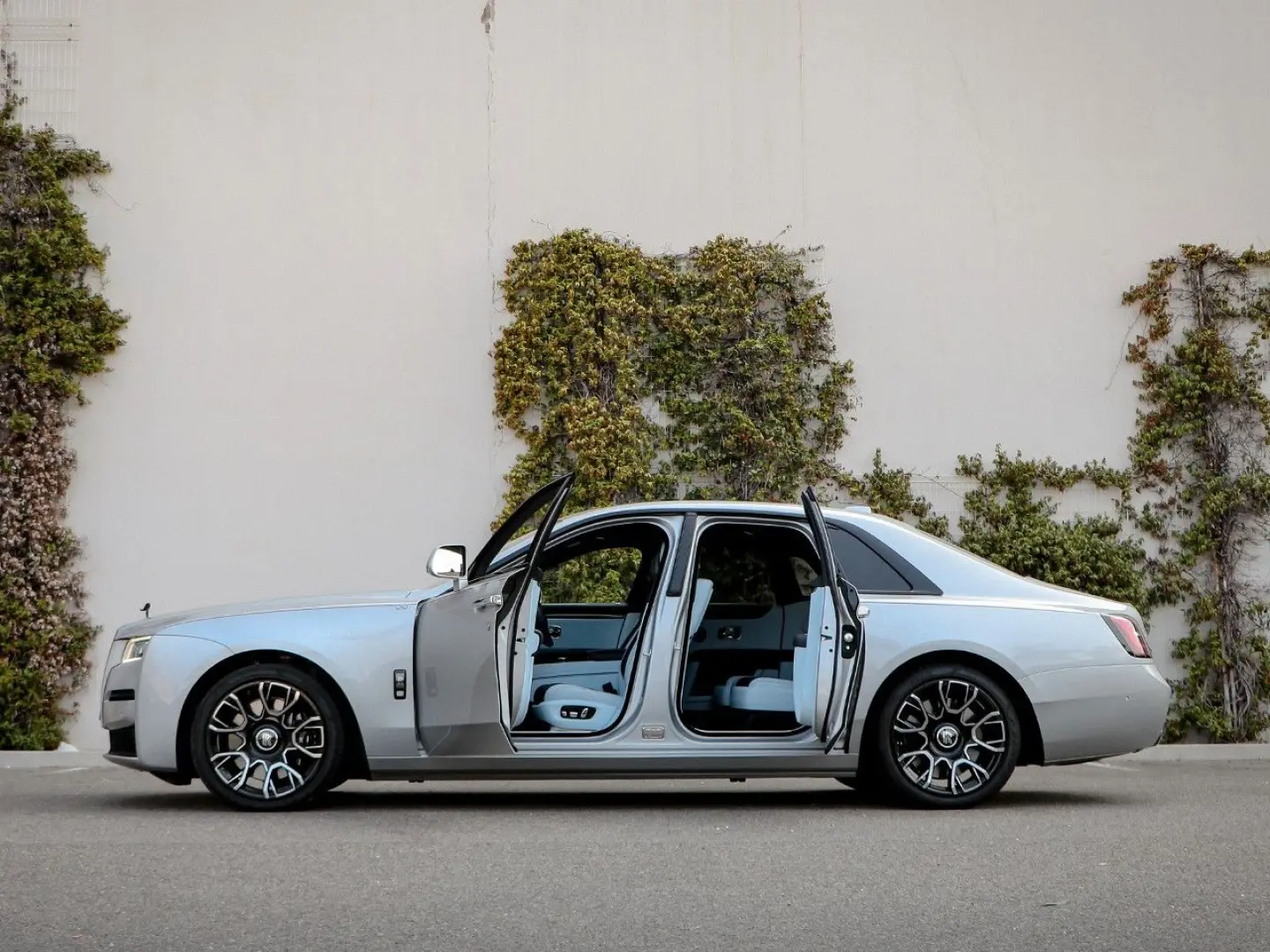 Ghost Black Badge Gallium - Bespoke